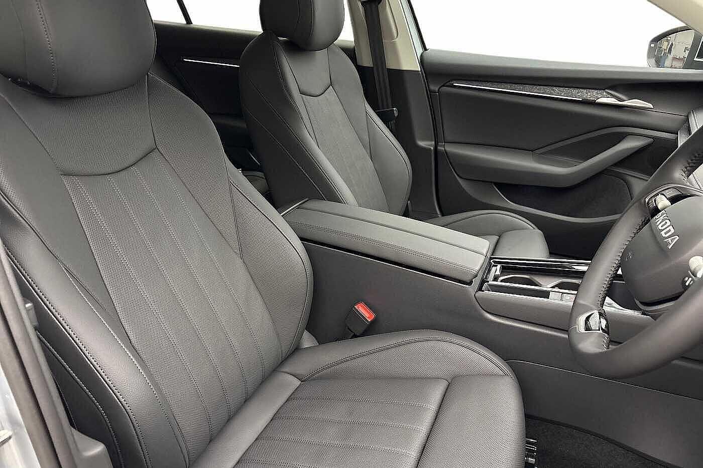 Used Skoda Superb 2026 for sale - 77910843: Photo 10