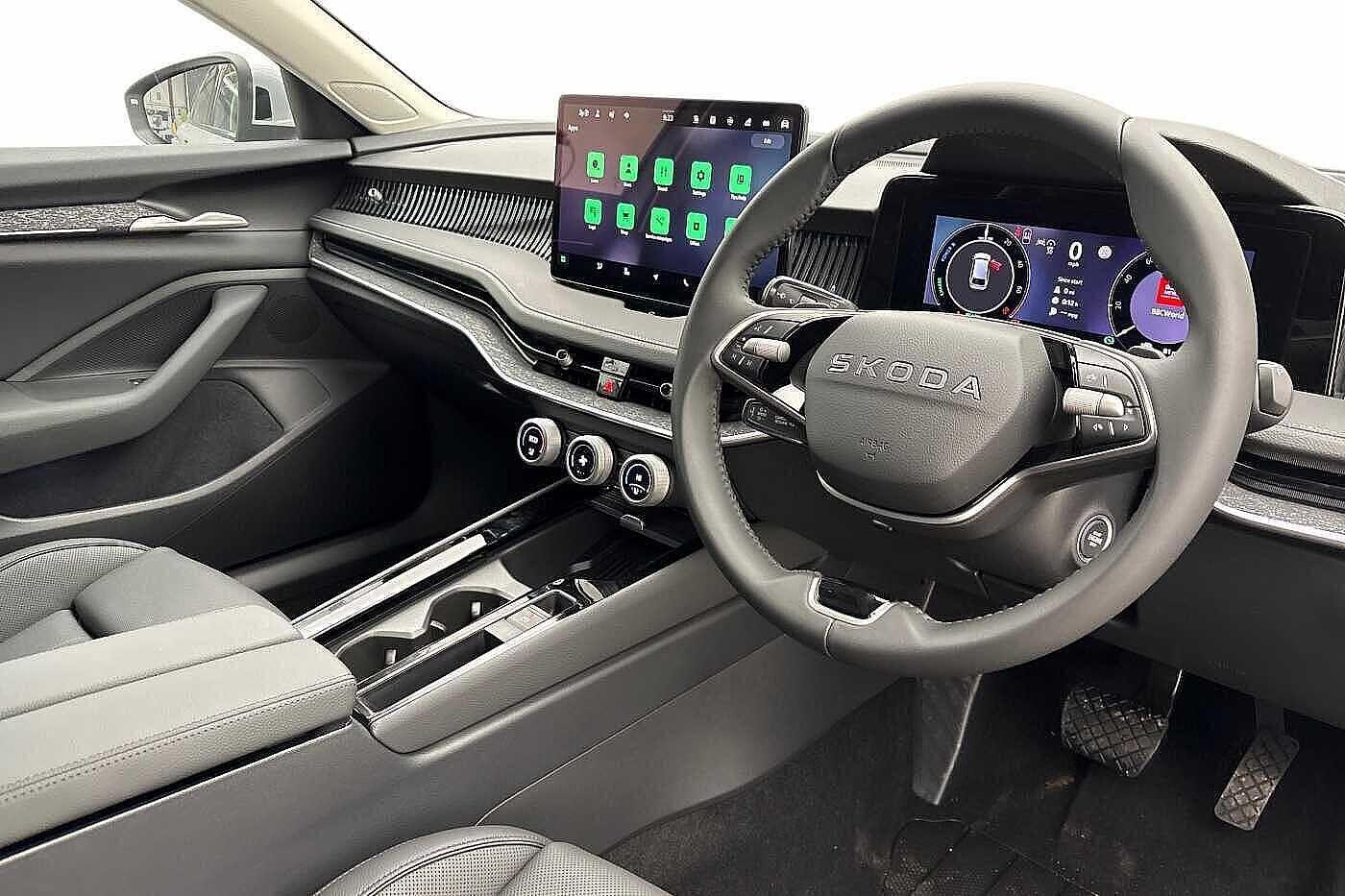 Used Skoda Superb 2026 for sale - 77910843: Photo 6