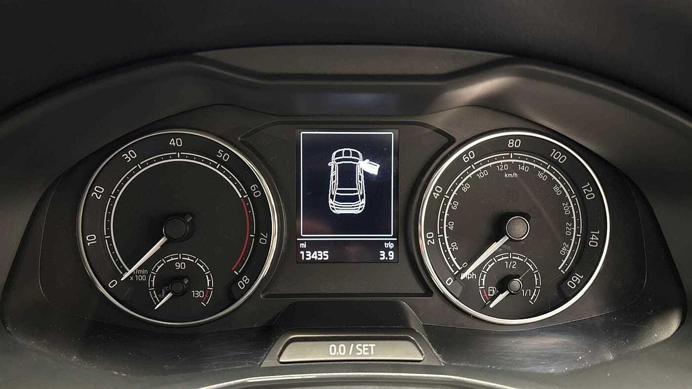 Used Skoda Kamiq 2023 for sale - 77663631: Photo 9