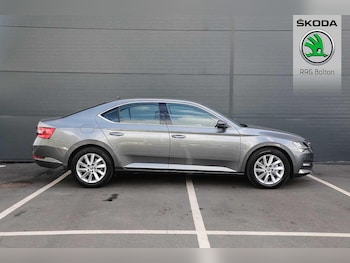 Used Skoda Superb 2022 for sale - 77501037: Photo