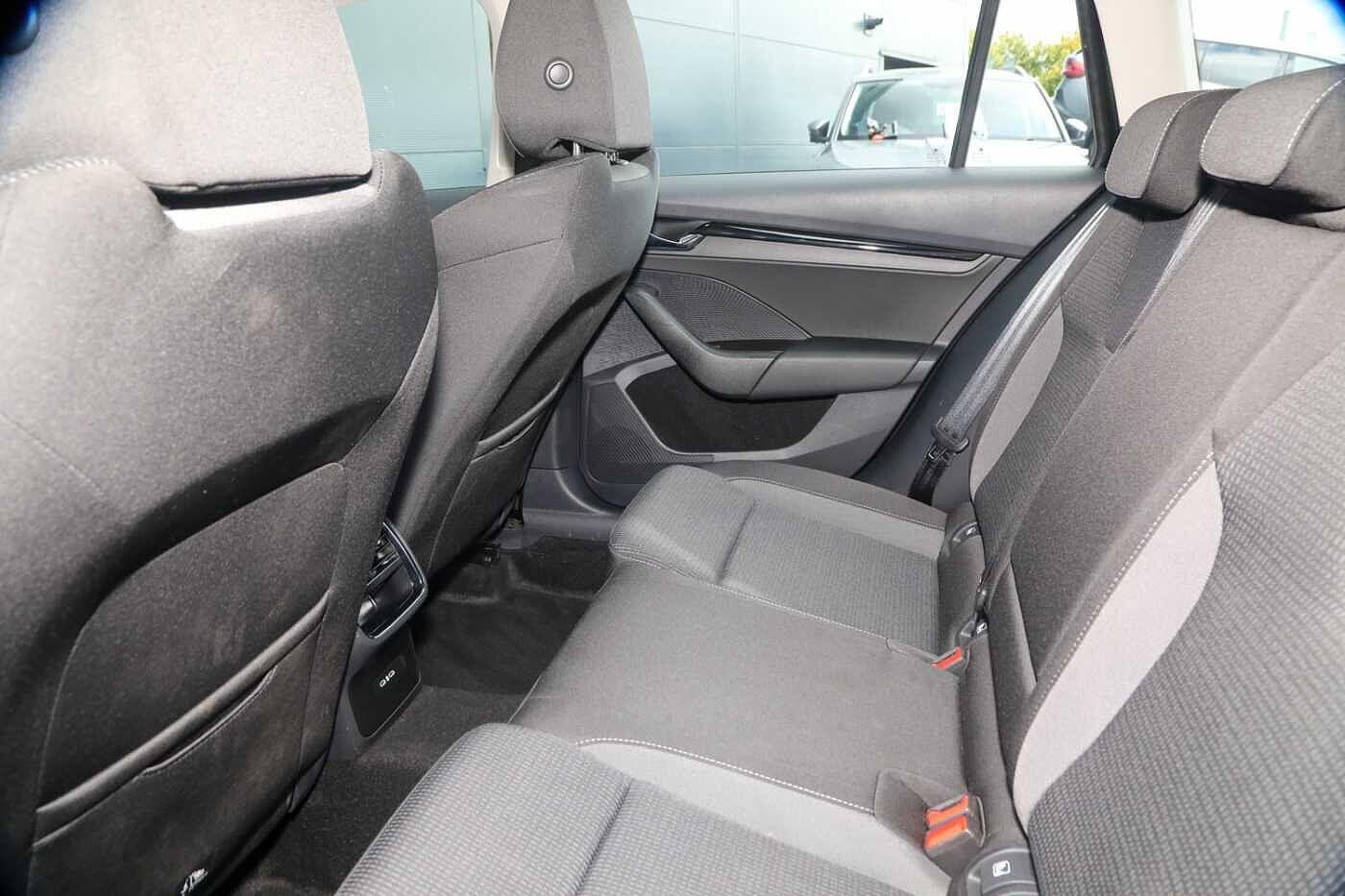 Used Skoda Octavia 2023 for sale - 76809287: Photo 8