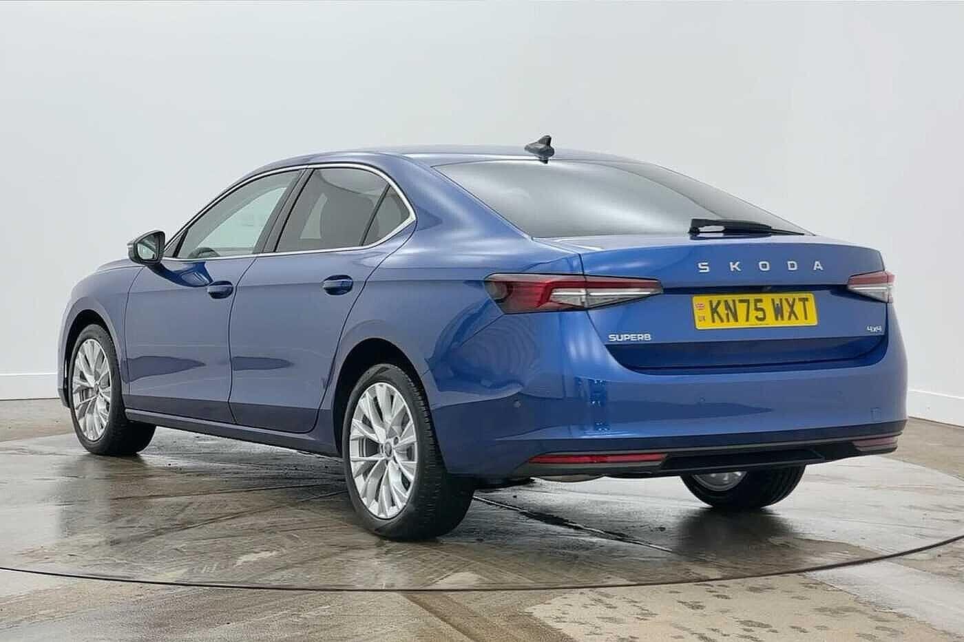 Used Skoda Superb 2025 for sale - 77577856: Photo 3