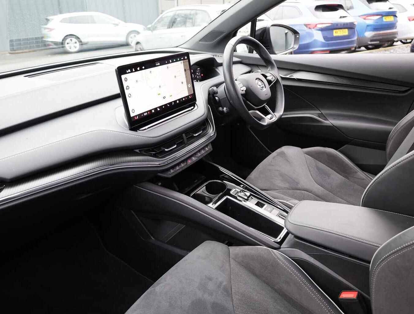 Used Skoda Enyaq 2025 for sale - 77148453: Photo 2