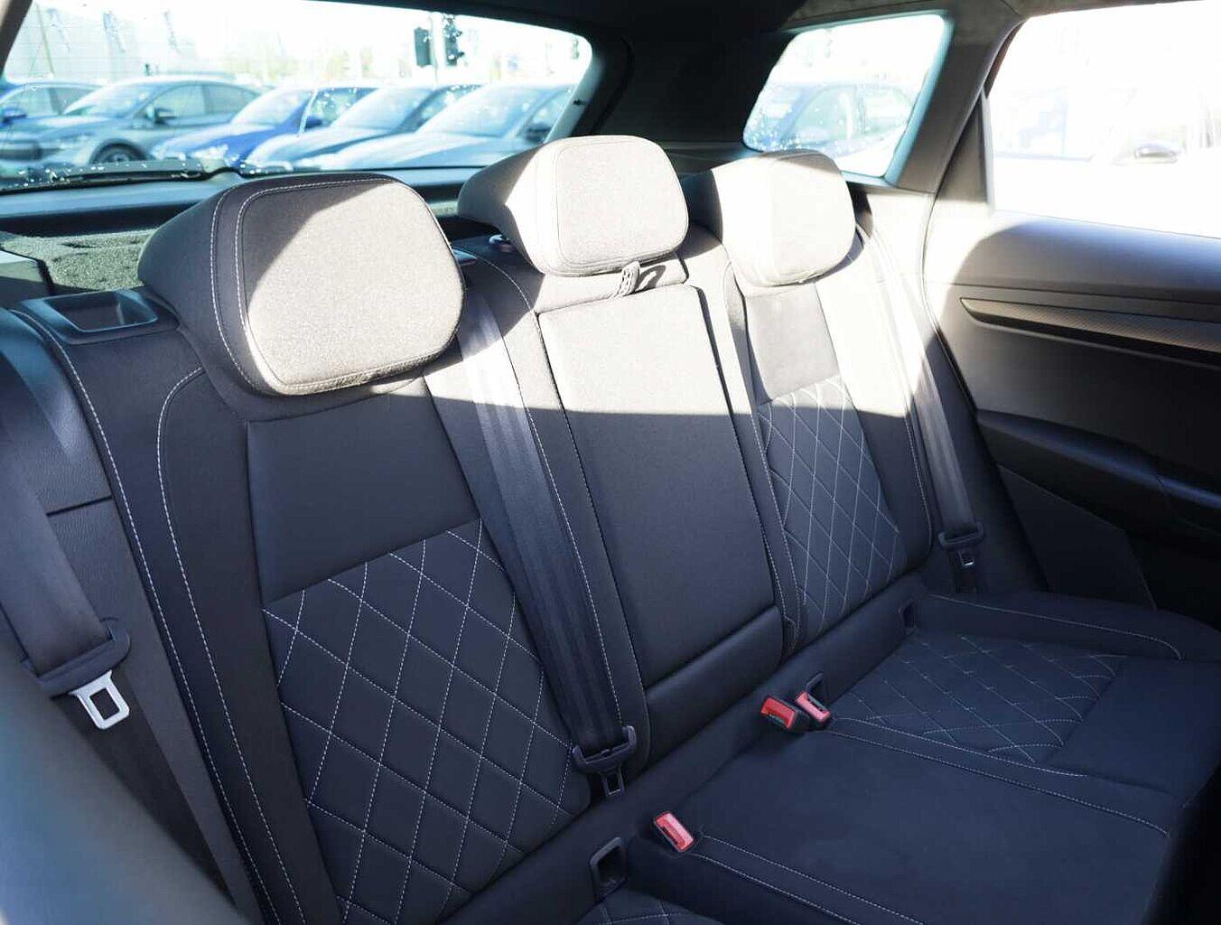 Used Skoda Karoq 2021 for sale - 77332861: Photo 15