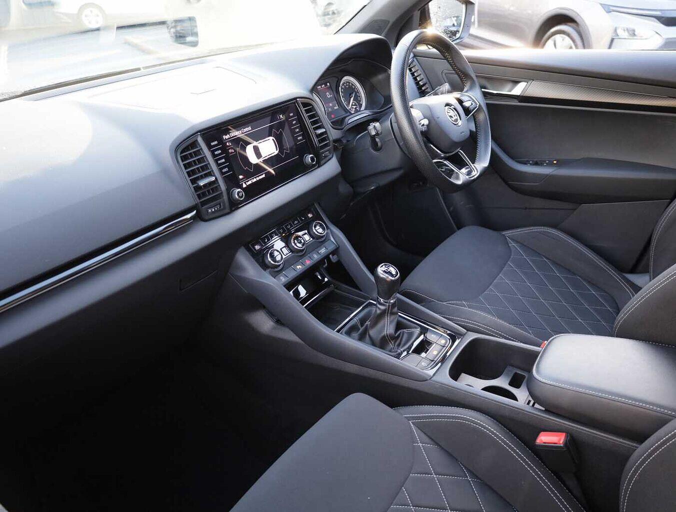 Used Skoda Karoq 2021 for sale - 77332861: Photo 2