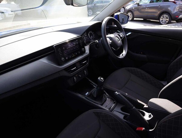 Used Skoda Kamiq 2023 for sale - 76286697: Photo 2