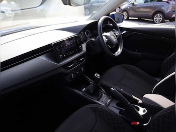 Used Skoda Kamiq 2023 for sale - 76286697: Photo 2