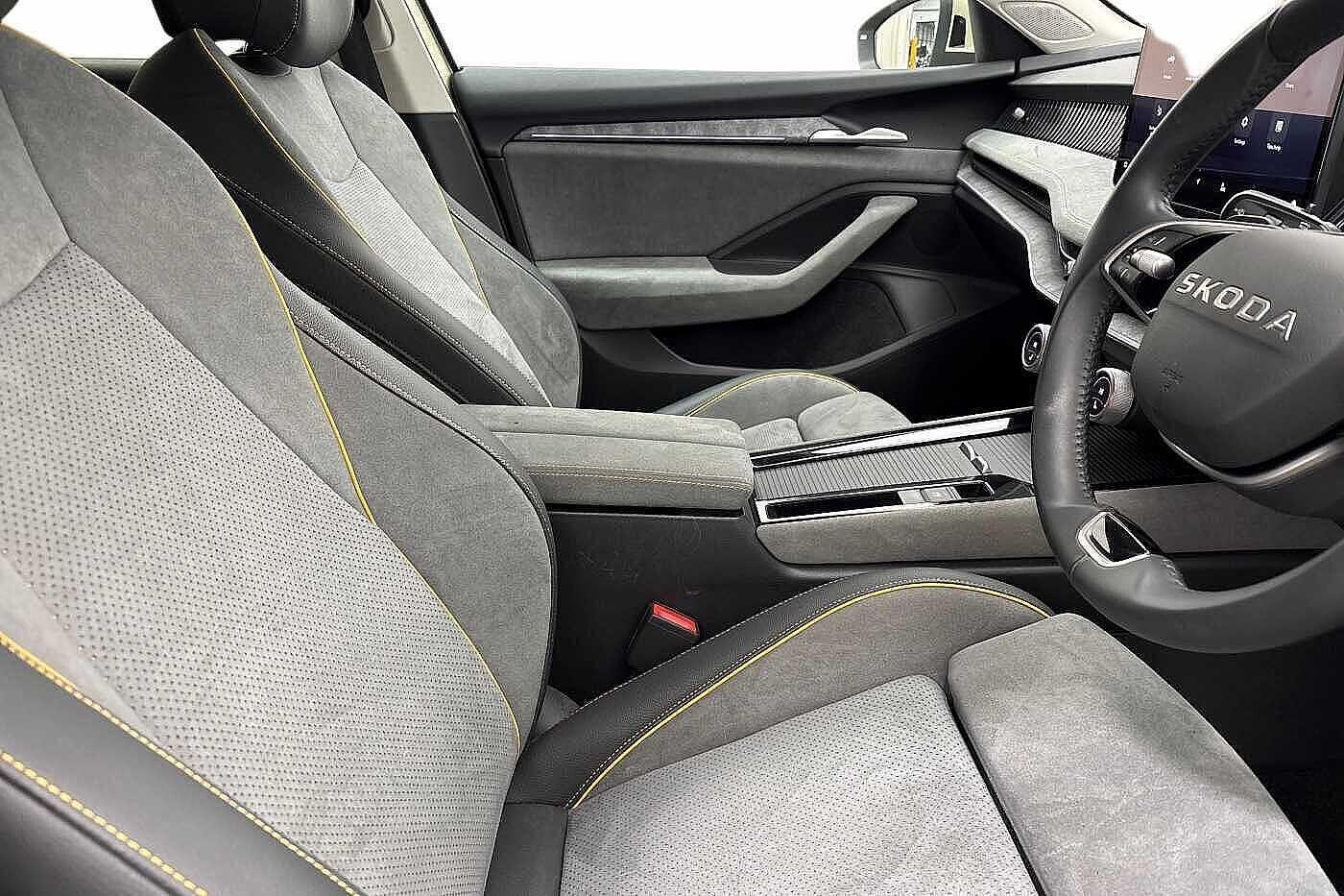 Used Skoda Superb 2025 for sale - 77282290: Photo 10