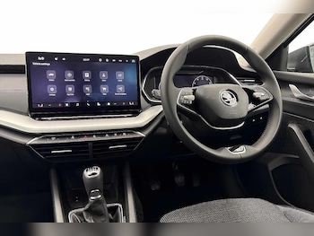 Used Skoda Octavia 2024 for sale - 77515252: Photo