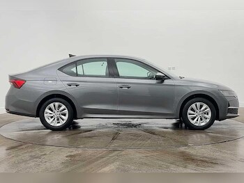 Used Skoda Octavia 2024 for sale - 77515252: Photo