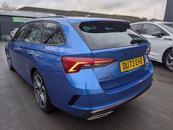 Used Skoda Octavia 2023 for sale - 77307250: Photo