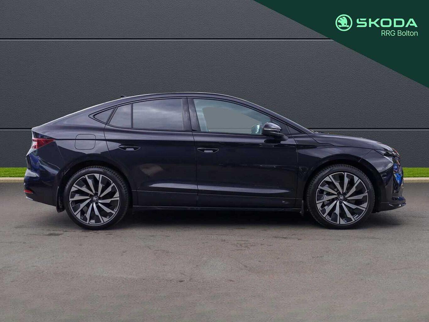 Used Skoda Enyaq 2025 for sale - 76679607: Photo 2