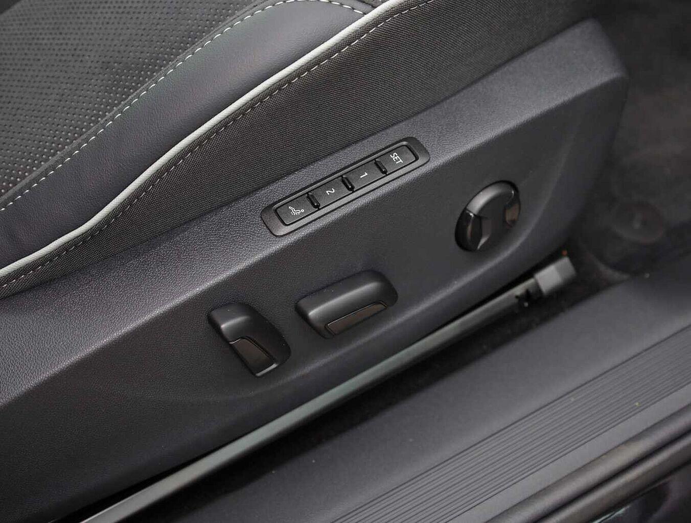 Used Skoda Enyaq 2025 for sale - 76679607: Photo 8