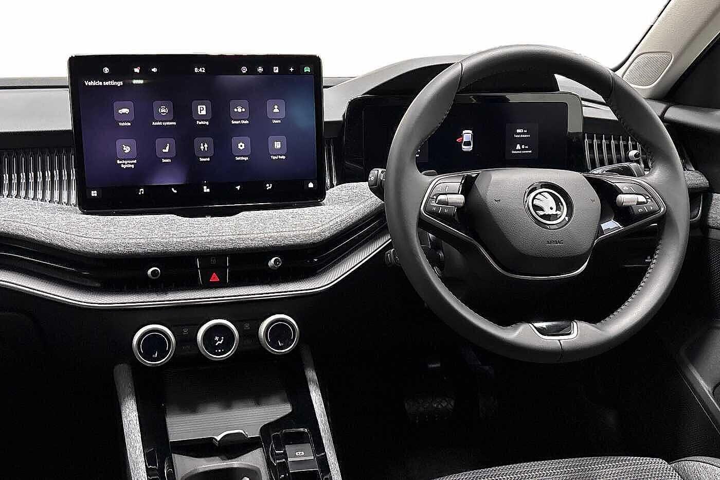 Used Skoda Superb 2025 for sale - 77177825: Photo 2