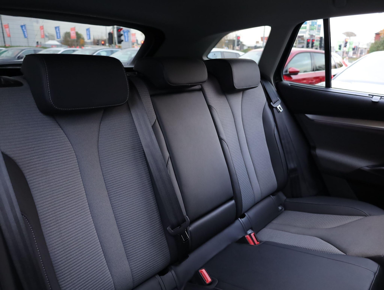 Used Skoda Enyaq 2024 for sale - 77220156: Photo 15