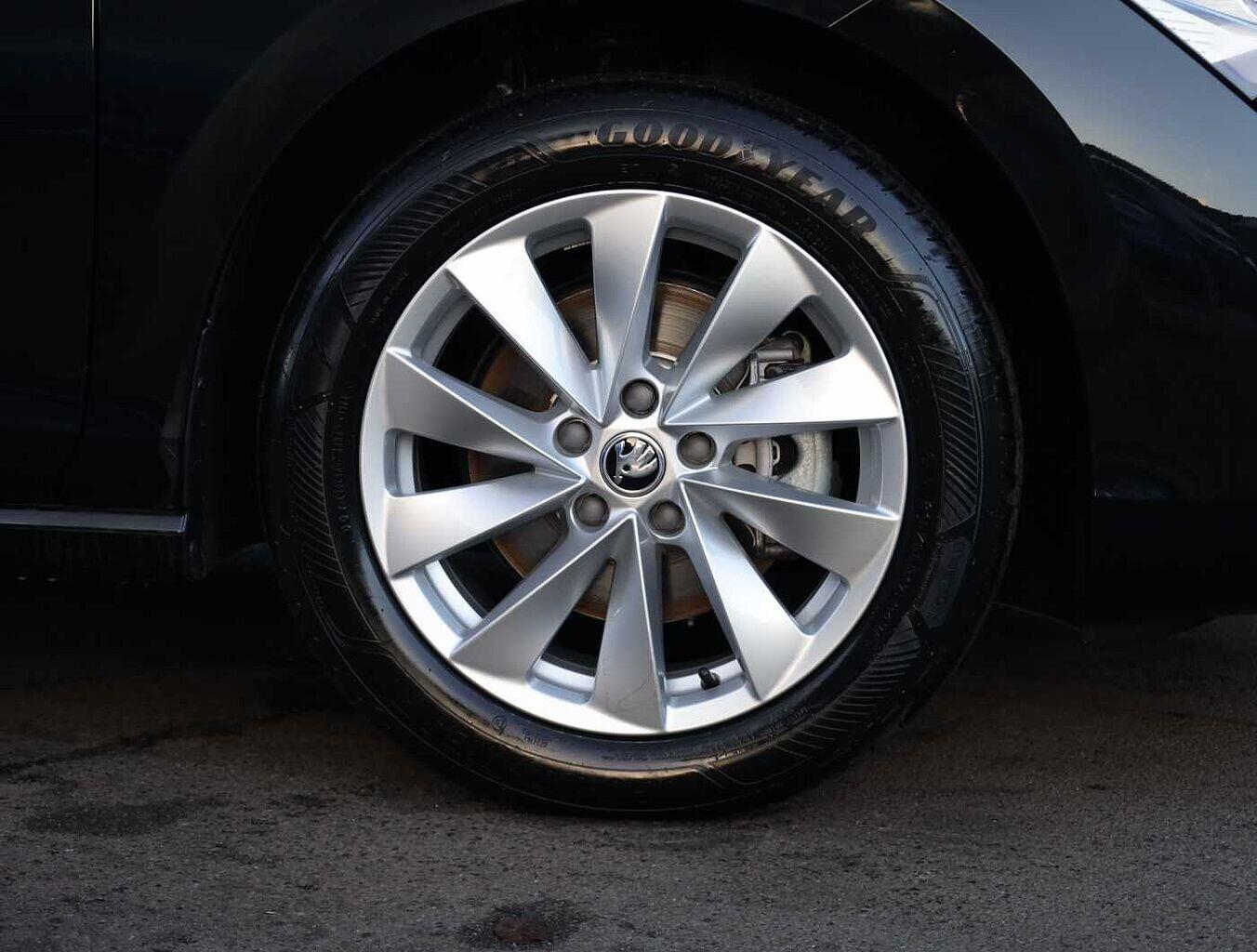 Used Skoda Superb 2024 for sale - 76676544: Photo 5