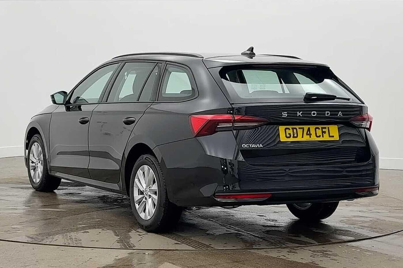 Used Skoda Octavia 2025 for sale - 77501029: Photo 3