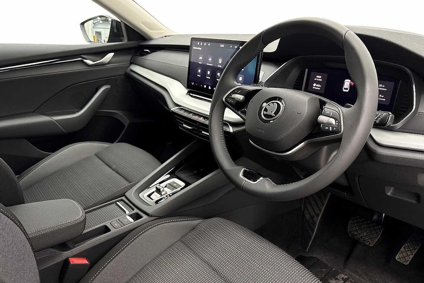 Used Skoda Octavia 2025 for sale - 77501029: Photo 6