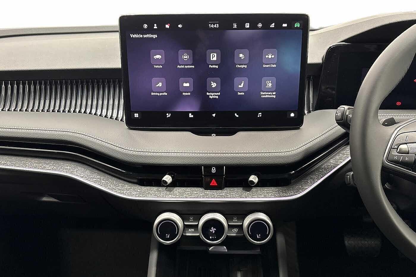 Used Skoda Superb 2026 for sale - 77910842: Photo 12