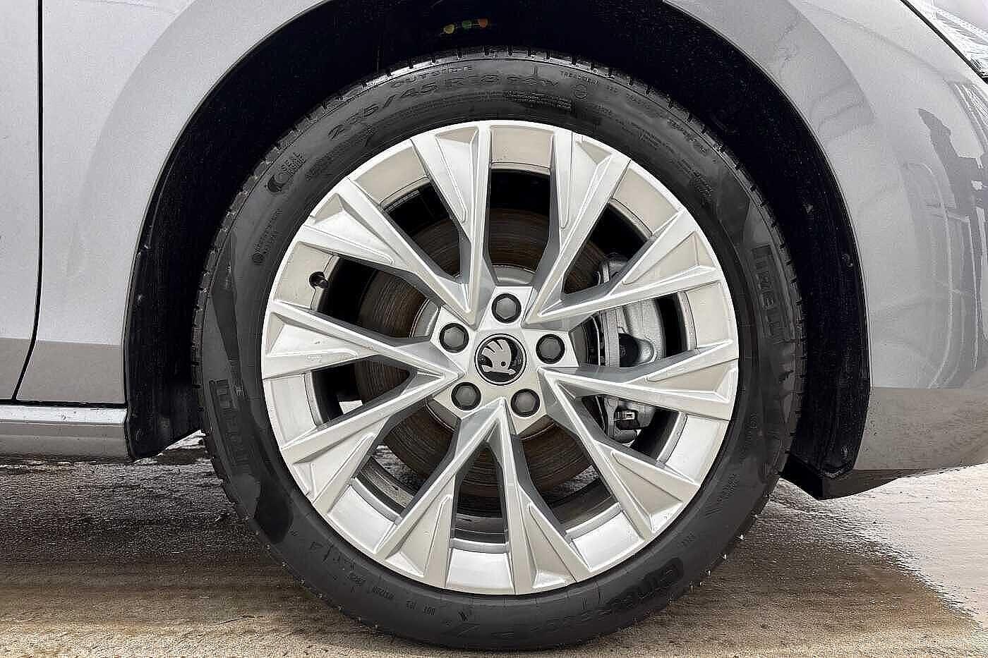 Used Skoda Superb 2026 for sale - 77910842: Photo 5