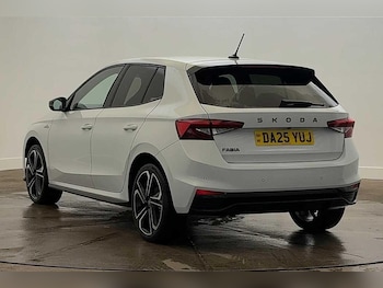 Used Skoda Fabia 2025 for sale - 76787955: Photo