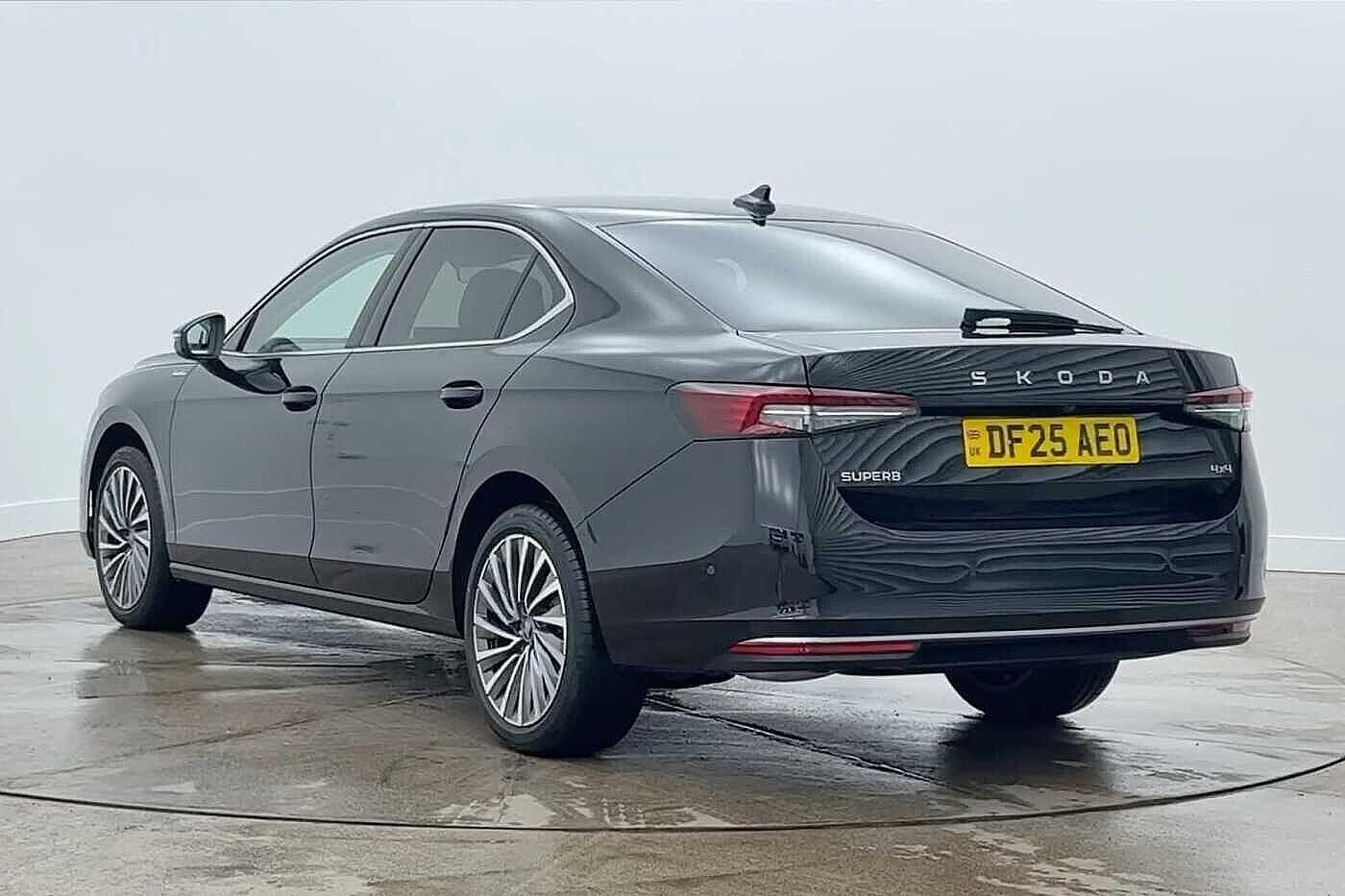 Used Skoda Superb 2025 for sale - 77282291: Photo 3