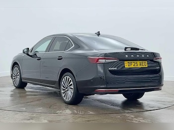 Used Skoda Superb 2025 for sale - 77282291: Photo