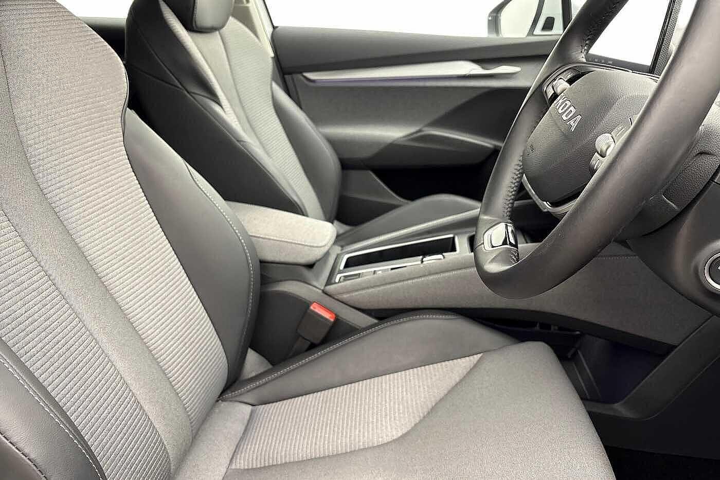 Used Skoda Enyaq 2025 for sale - 77125822: Photo 10