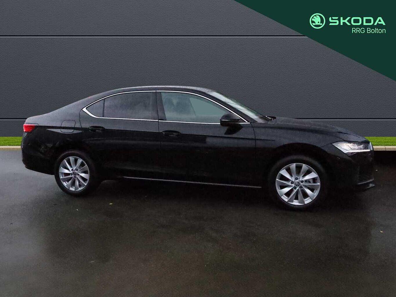 Used Skoda Superb 2024 for sale - 76676730: Photo 2