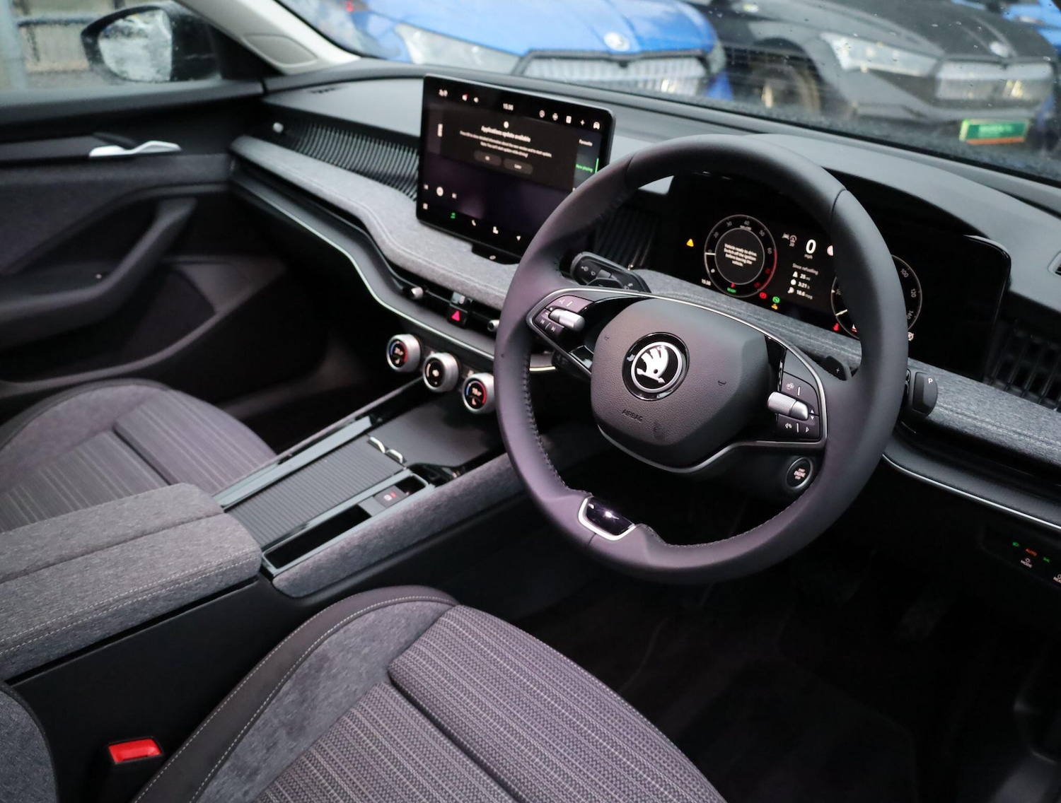 Used Skoda Superb 2024 for sale - 76676730: Photo 21