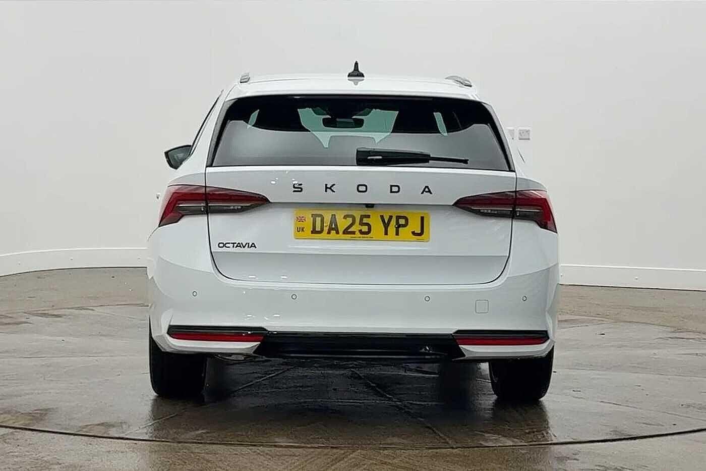 Used Skoda Octavia 2025 for sale - 77177820: Photo 8