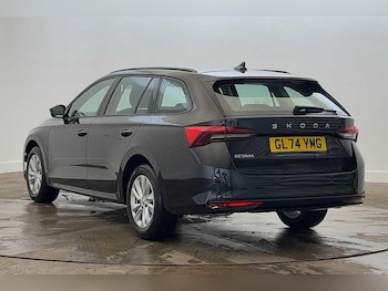 Used Skoda Octavia 2025 for sale - 77501033: Photo