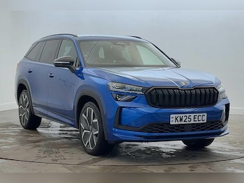 2025 (25) - 2.0 TDI 193 SportLine 4X4 5dr DSG [7 Seat]