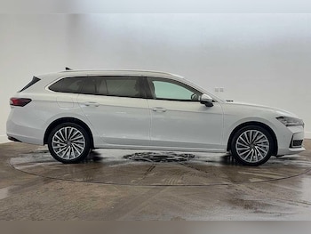 Used Skoda Superb 2025 for sale - 76691184: Photo