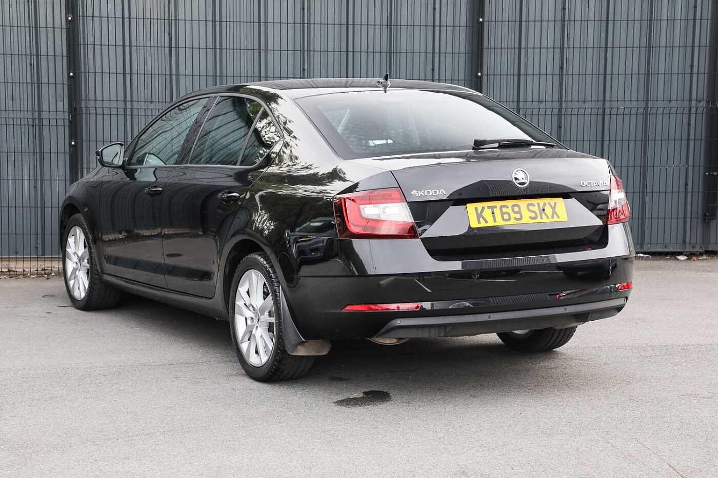 Used Skoda Octavia 2020 for sale - 77725503: Photo 3