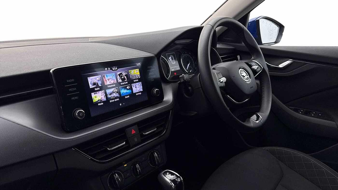 Used Skoda Kamiq 2023 for sale - 77485563: Photo 2