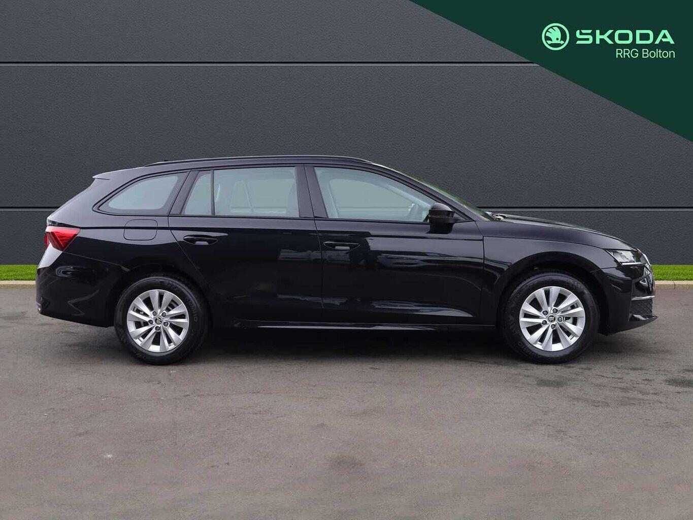 Used Skoda Octavia 2024 for sale - 76676743: Photo 2