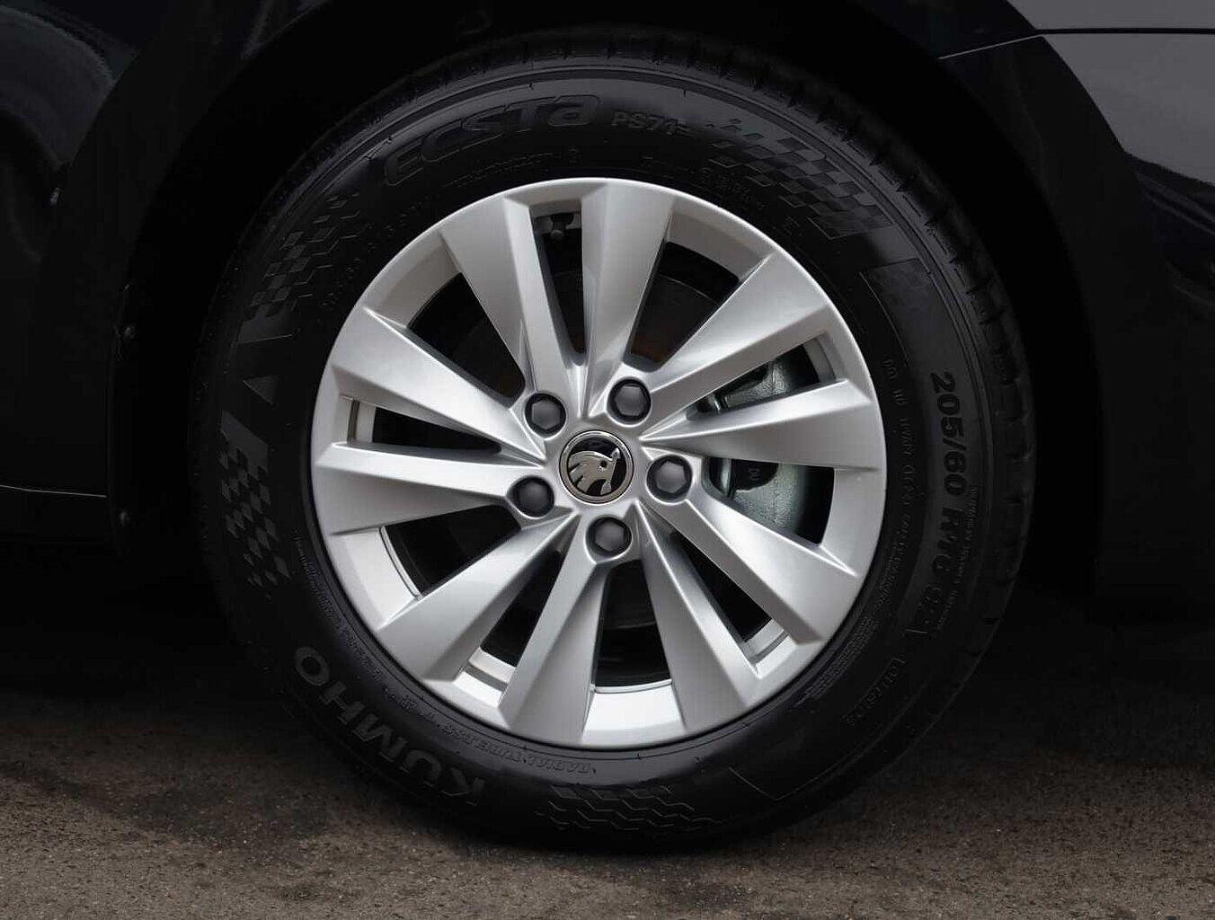 Used Skoda Octavia 2024 for sale - 76676743: Photo 8