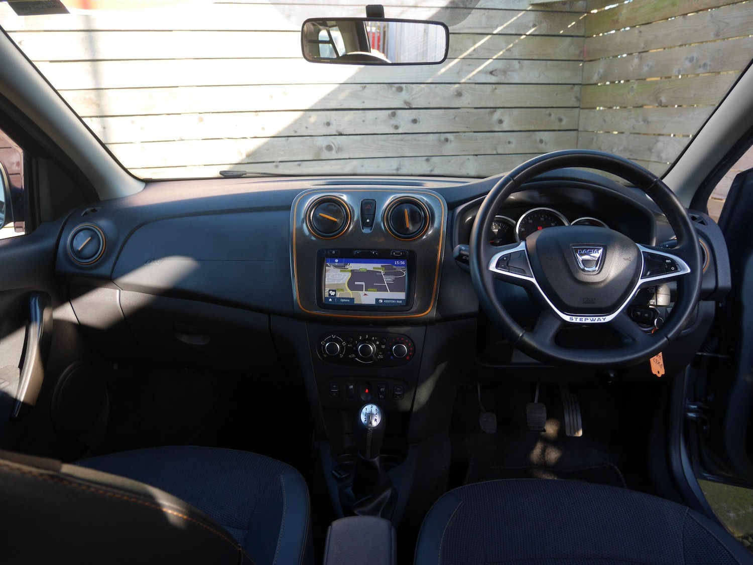 Used Dacia Logan MCV 2017 for sale - 78103096: Photo 28