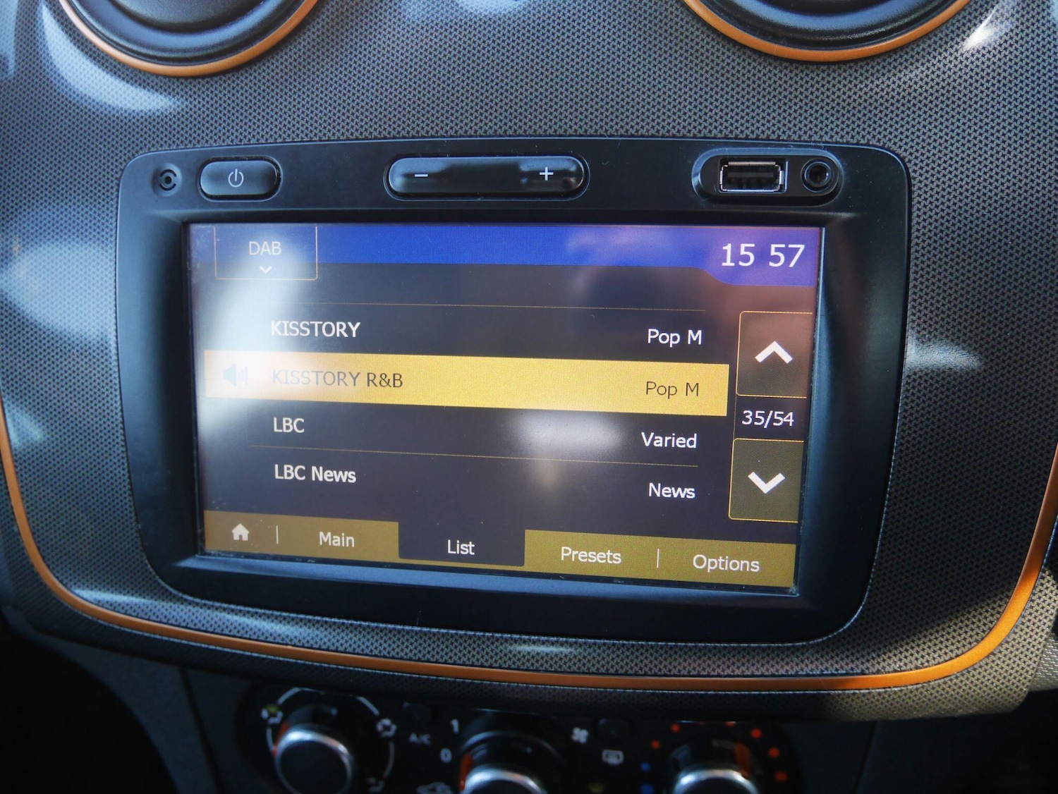 Used Dacia Logan MCV 2017 for sale - 78103096: Photo 38