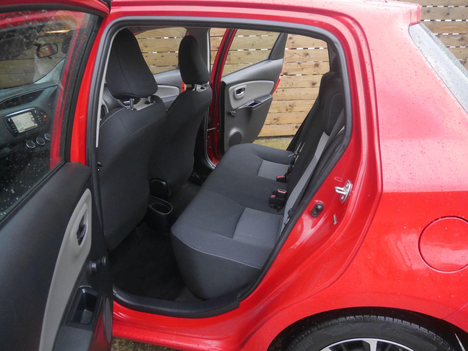 Used Toyota Yaris 2019 for sale - 78103162: Photo 21