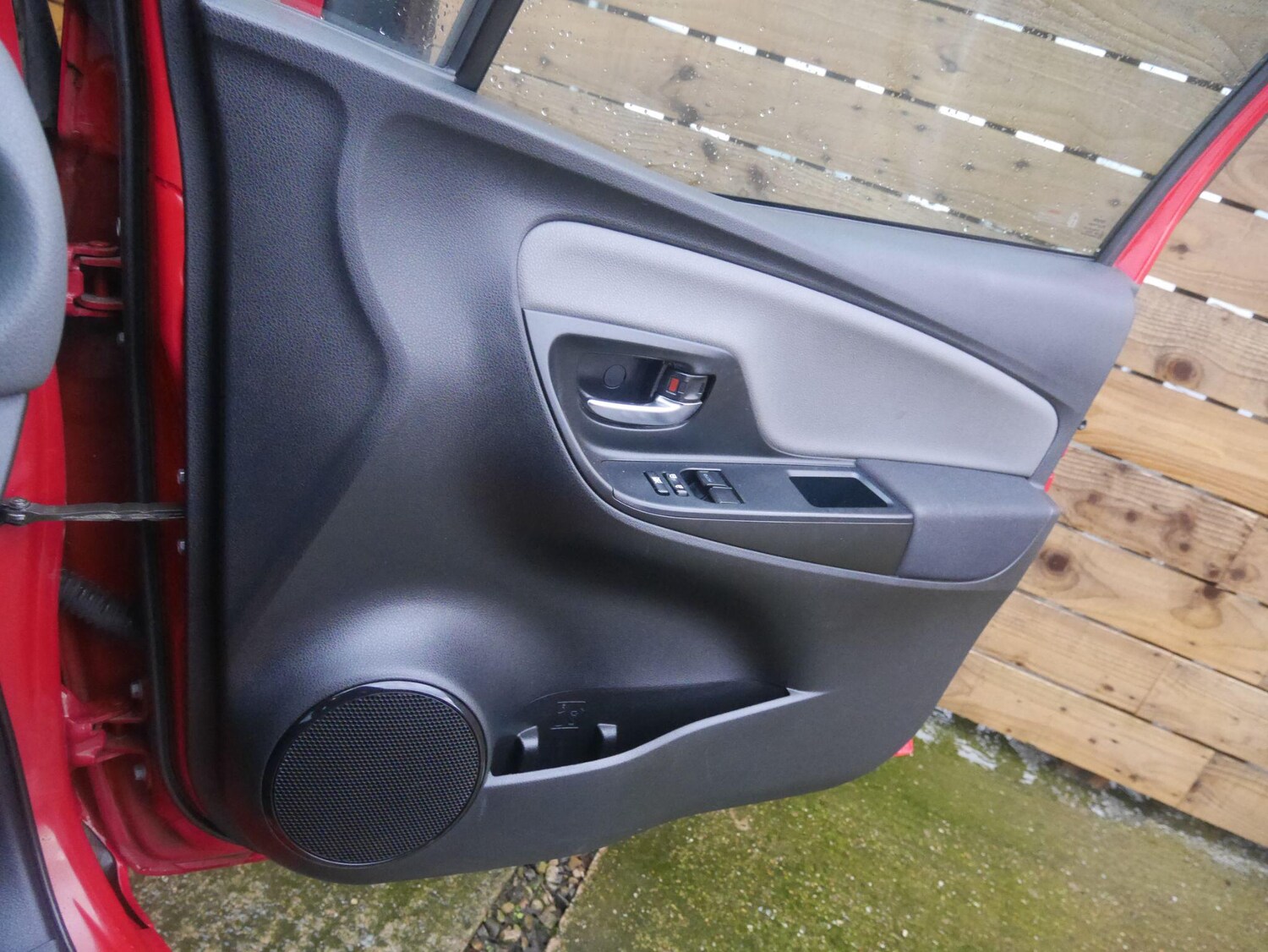 Used Toyota Yaris 2019 for sale - 78103162: Photo 47