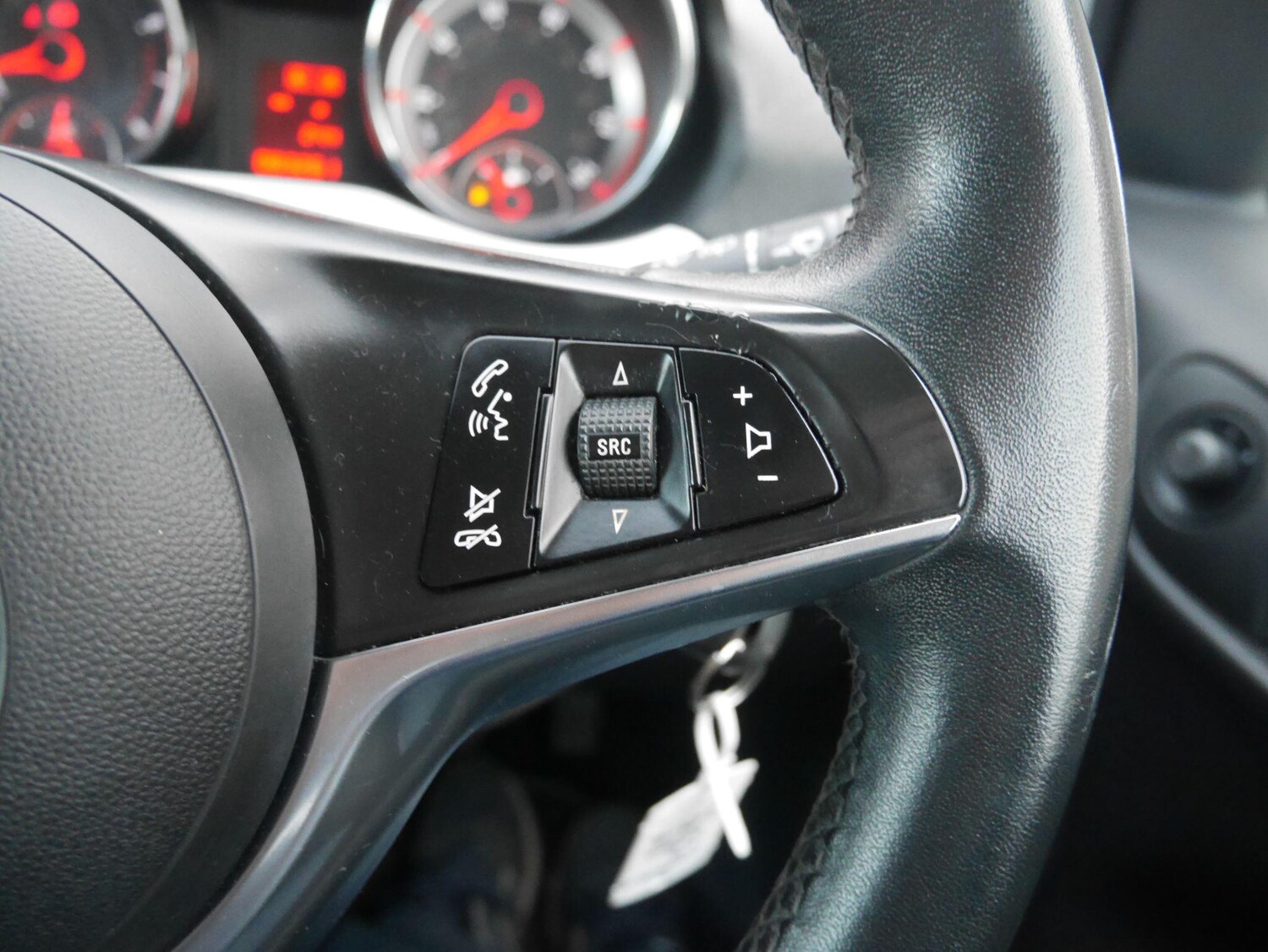 Used Vauxhall ADAM 2014 for sale - 78103164: Photo 42