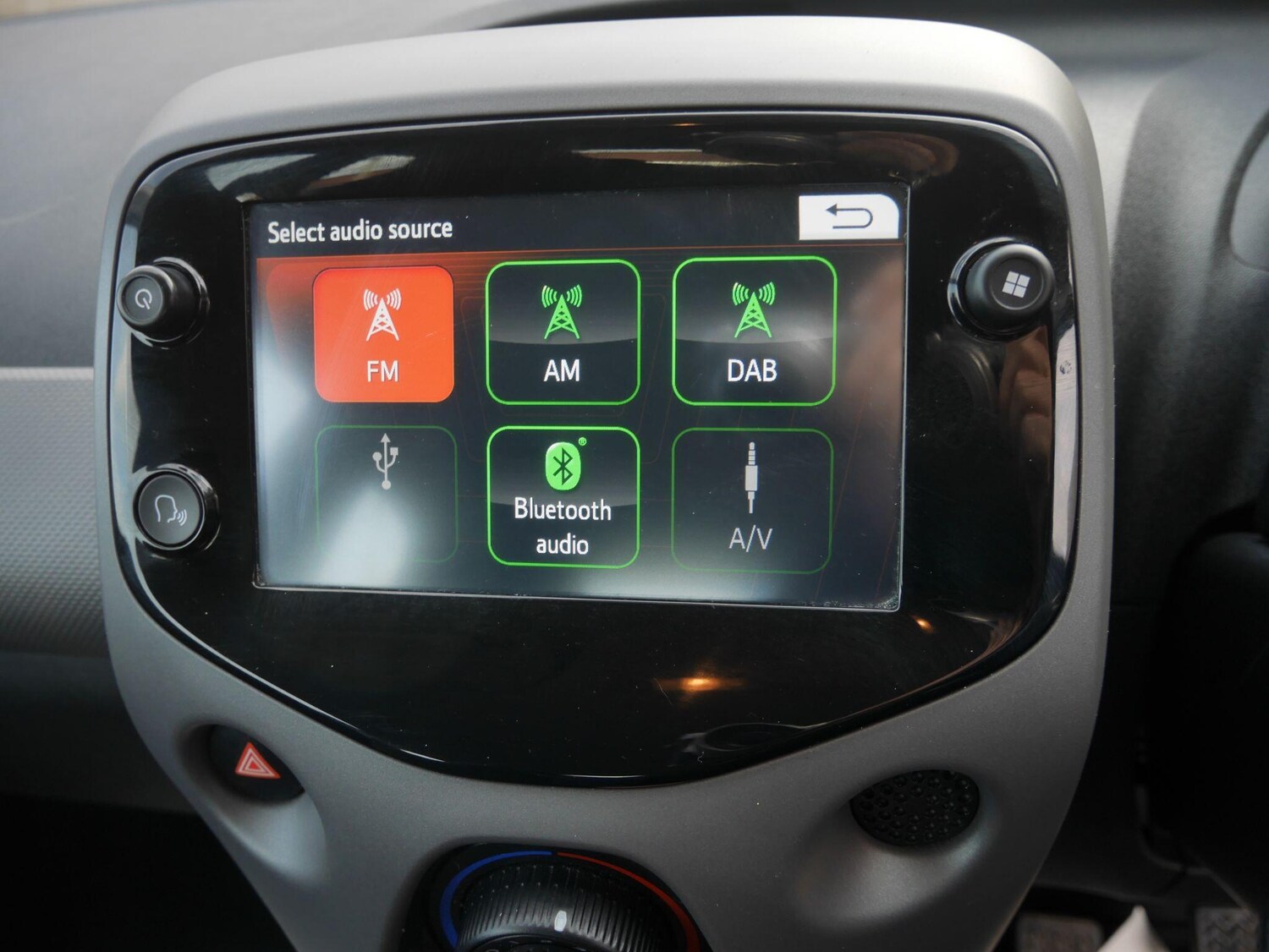 Used Peugeot 108 2019 for sale - 78103138: Photo 32