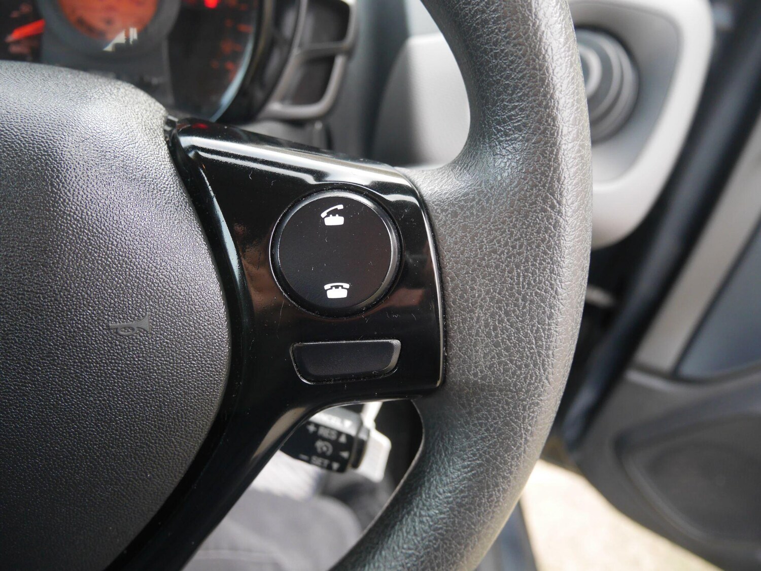 Used Peugeot 108 2019 for sale - 78103138: Photo 43