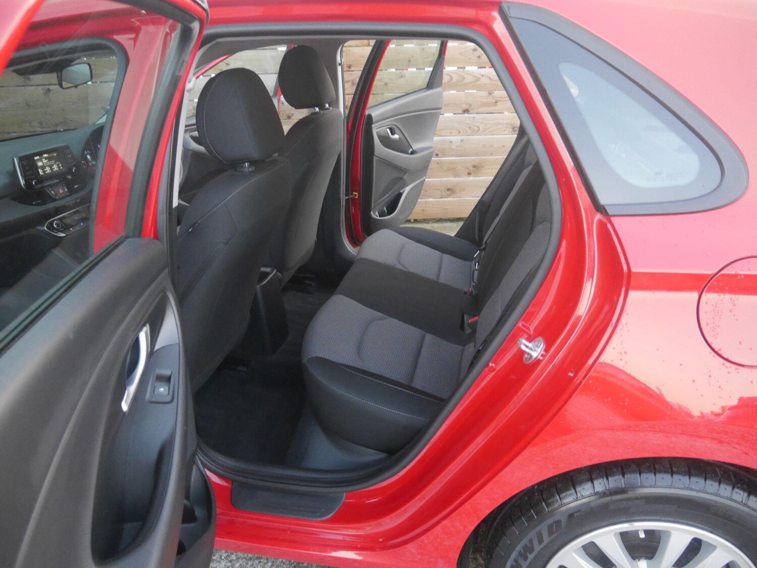 Used Hyundai i30 2018 for sale - 78103153: Photo 21