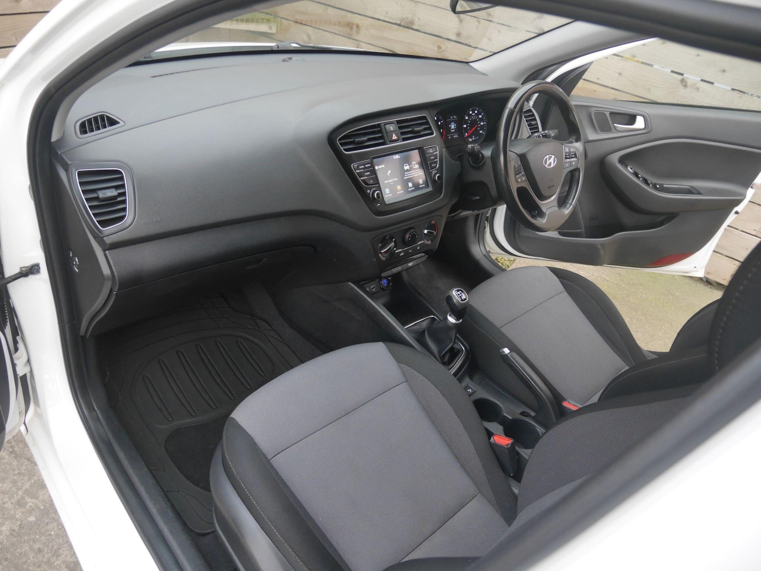 Used Hyundai i20 2019 for sale - 78074452: Photo 16