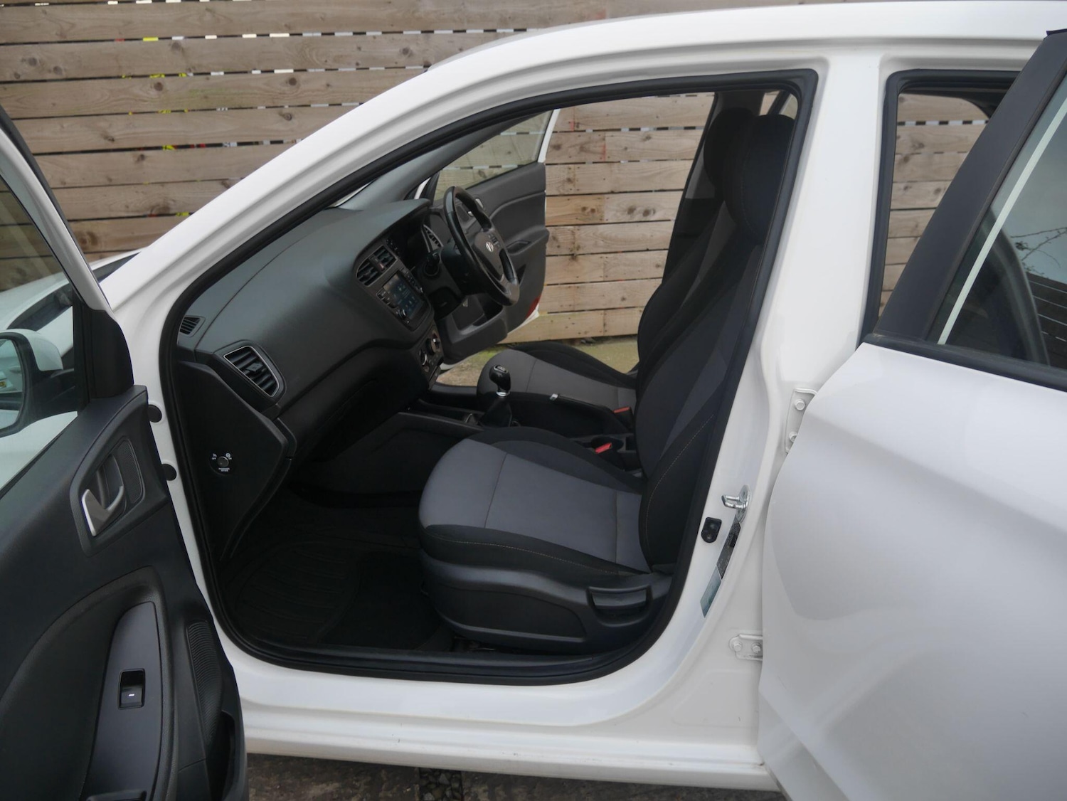 Used Hyundai i20 2019 for sale - 78074452: Photo 21