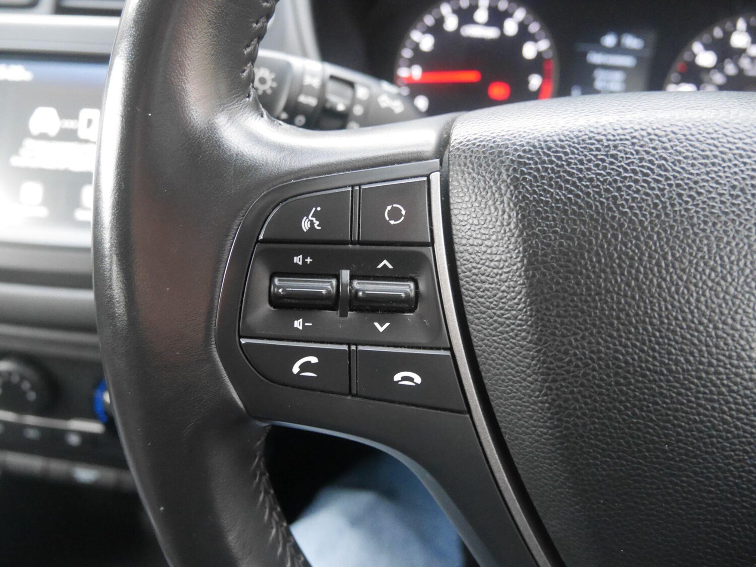 Used Hyundai i20 2019 for sale - 78074452: Photo 42