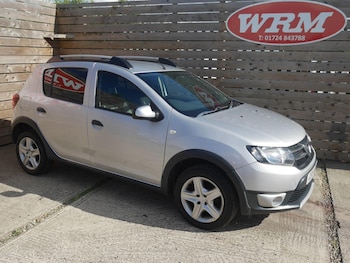 Used Dacia Sandero Stepway 2016 for sale - 79389856: Photo